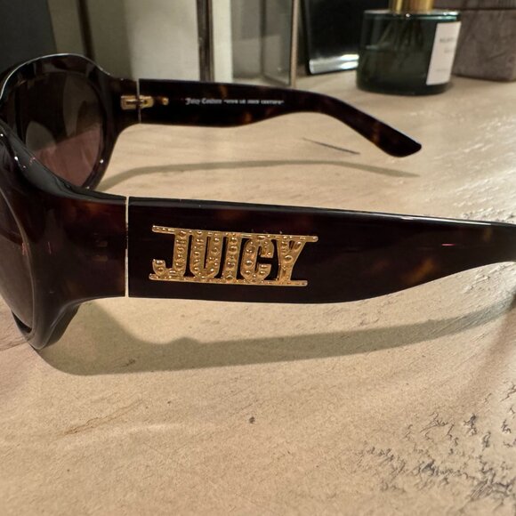 Juicy Couture Dark Brown/Black Oversized Sunglasses